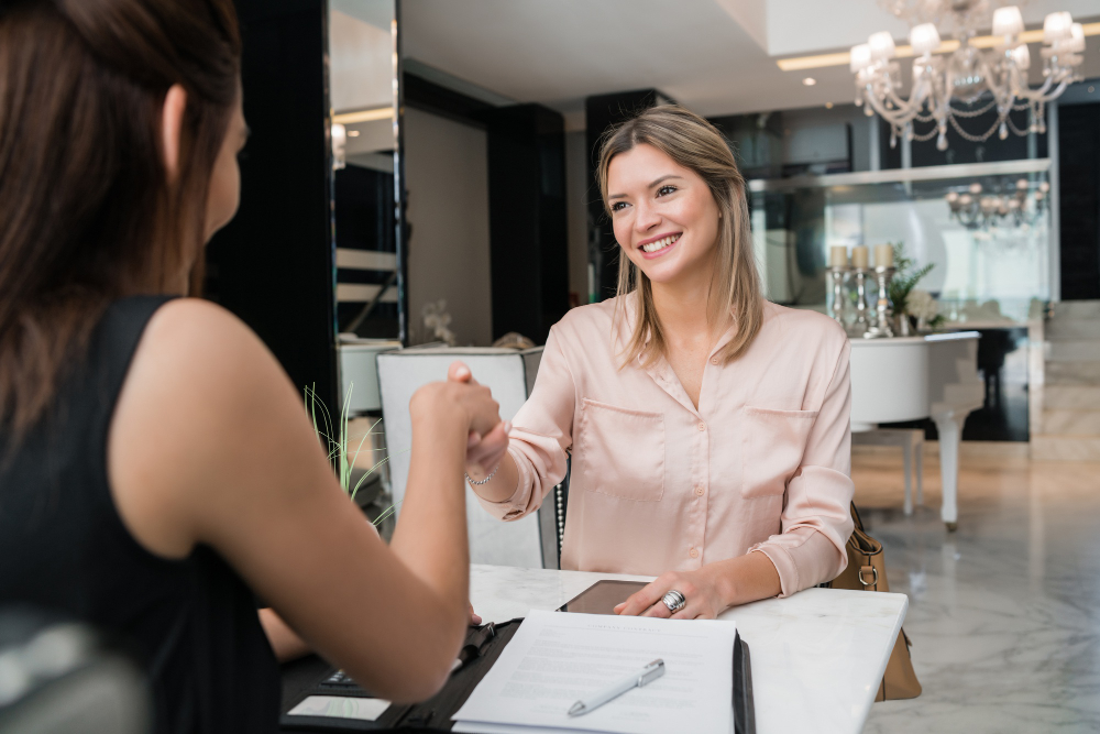 O mercado de trabalho anda em constante atualização, e para acompanhar todas as tendências e, prospectar novos clientes.