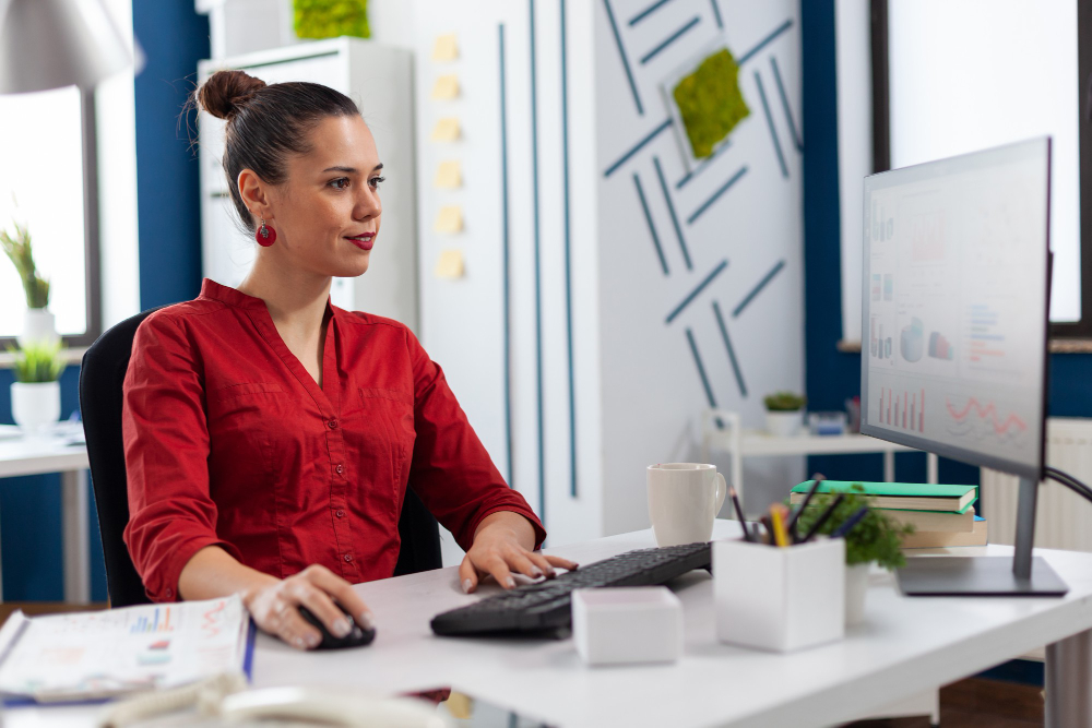 Empreender é realizar sonhos, conquistar clientes e aumentar as vendas. Mas, na prática, quem administra um pequeno negócio sabe que a rotina vai muito além disso